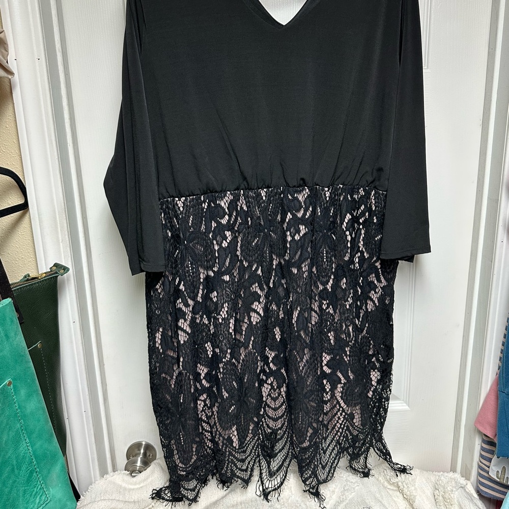 Maurice’s pink and black lace 3XL dress
